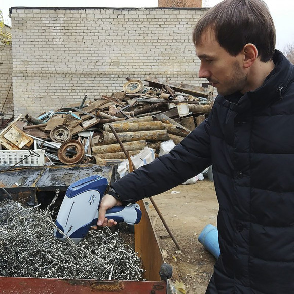 Анализатор металлов S1 TITAN