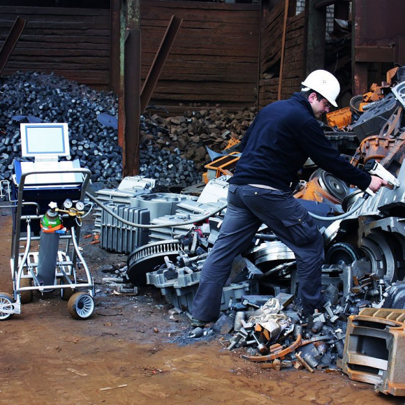 Оптико-эмиссионный спектрометр Q4 MOBILE