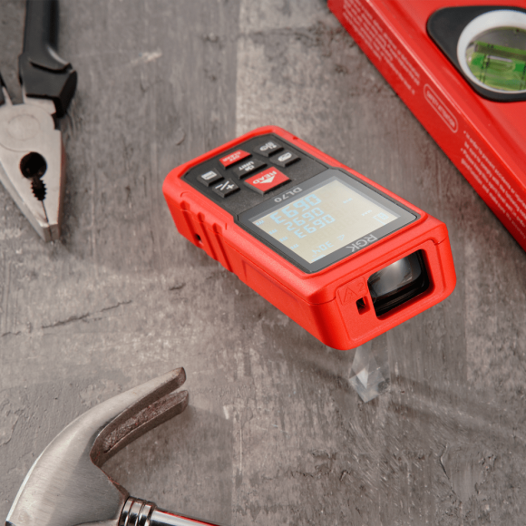 Лазерный дальномер RGK DL70 Лазерный дальномер RGK DL70