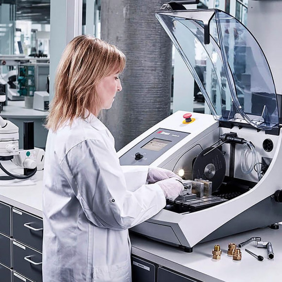 Отрезной станок Secotom-15/-50 Отрезной станок Secotom-15/-50