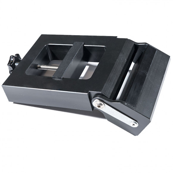 Модуль с белыми светодиодами для проведения магнитопорошкового контроля MR 94 W White light-YokeR Модуль с белыми светодиодами для проведения магнитопорошкового контроля MR 94 W White light-YokeR