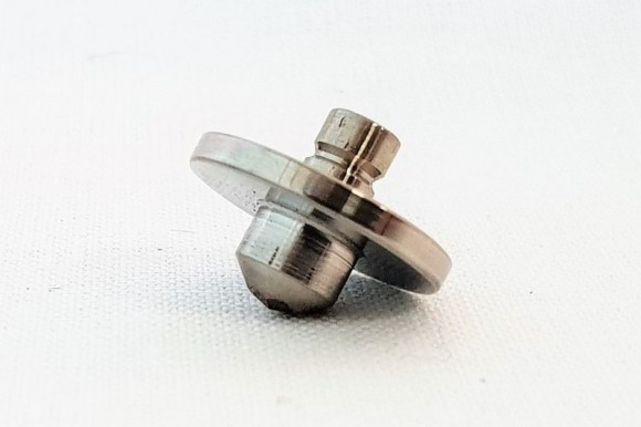 Наконечник алмазный тип НПМ для микротвердомеров ПМТ-3 и ПМТ-5 Наконечник алмазный тип НПМ для микротвердомеров ПМТ-3 и ПМТ-5