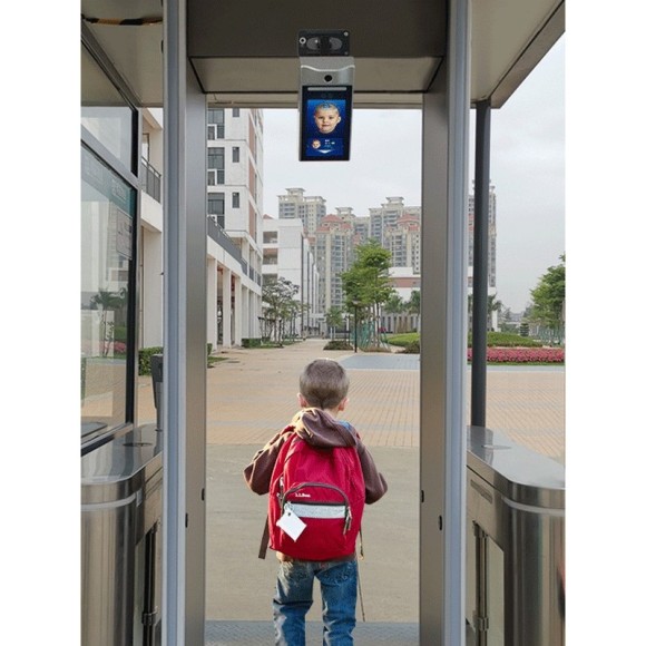 AI-321 Тепловизор - монитор распознавания лиц и температуры