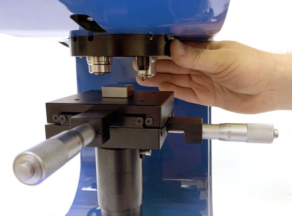 Твердомер стационарный МикроВиккерса ТС-МКВ Твердомер стационарный МикроВиккерса ТС-МКВ