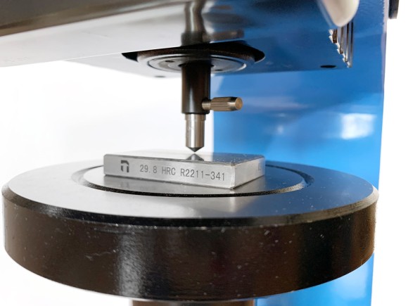 Твердомер стационарный Роквелла ТС-Р Твердомер стационарный Роквелла ТС-Р