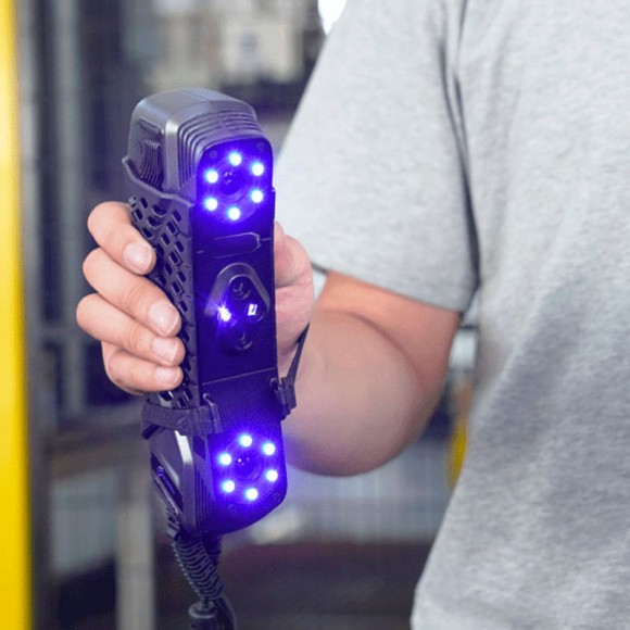 Портативный лазерный 3D-сканер Элетскан III Портативный лазерный 3D-сканер Элетскан III