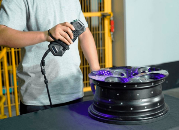 Портативный лазерный 3D-сканер Элетскан III Портативный лазерный 3D-сканер Элетскан III