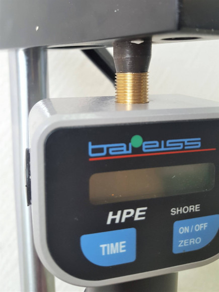 Штатив механический для твердомера (дюрометра) по Шору типа D Штатив механический для твердомера (дюрометра) по Шору типа D